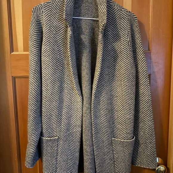 Sincerely Jules Black and White Herringbone Trench Coat - Picture 1 of 3